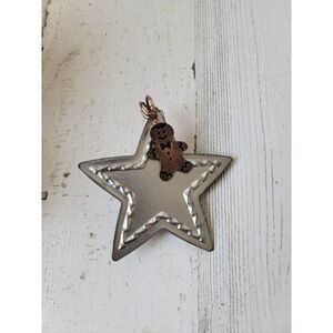 Tin silver star gingerbread clip on ornament Xmas decor